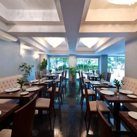 Otel Princess Old 4*